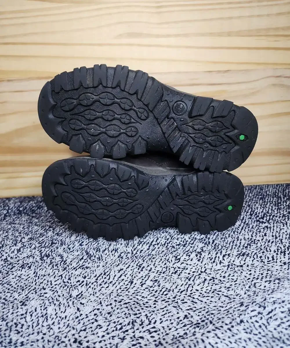 Kids Timberland Boots Size 1Y